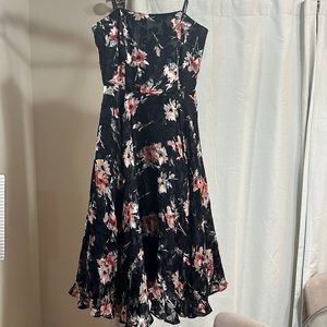Women’s White House Black Market dress size 8